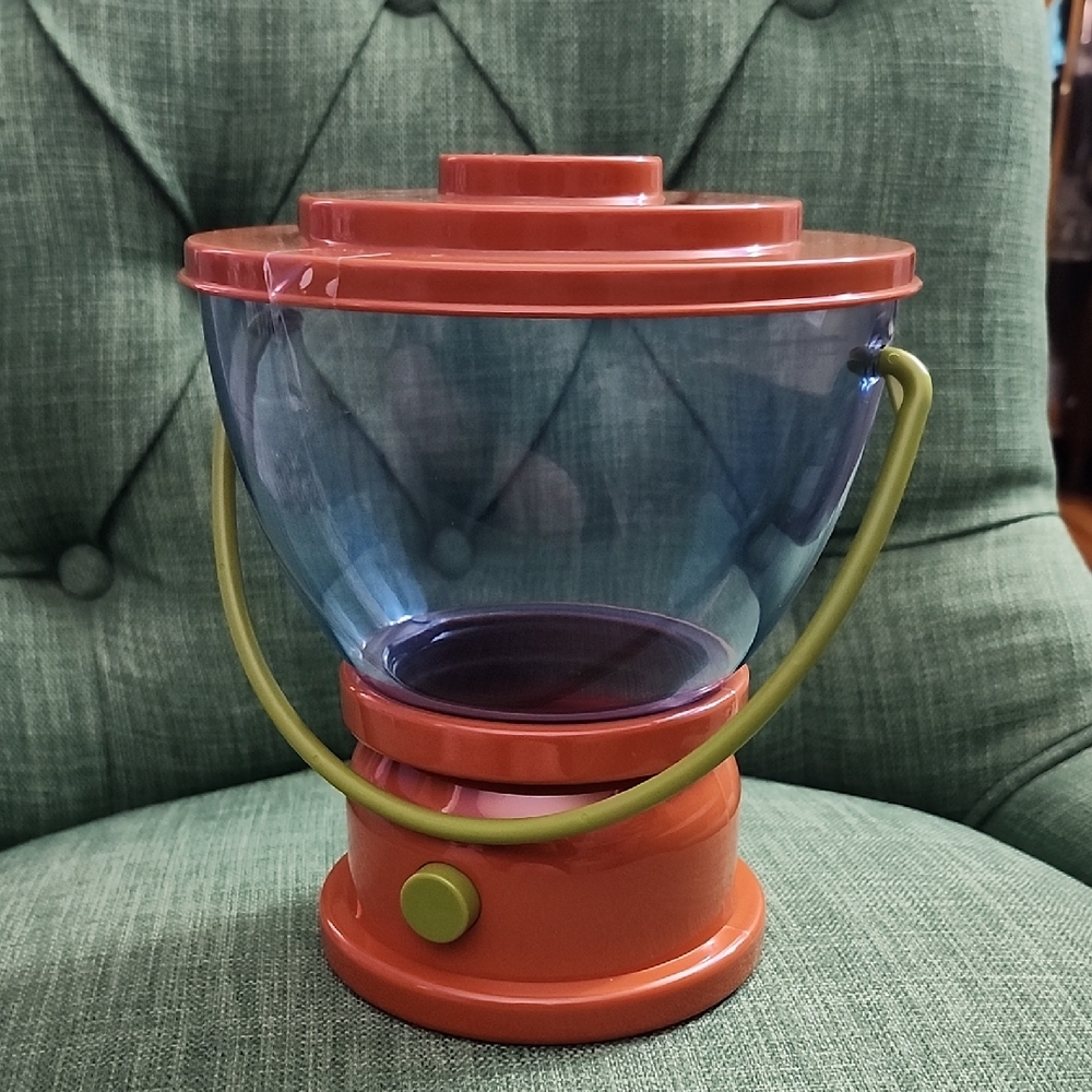 Lantern Shaped Plastic Container Decor Popcorn Bucket